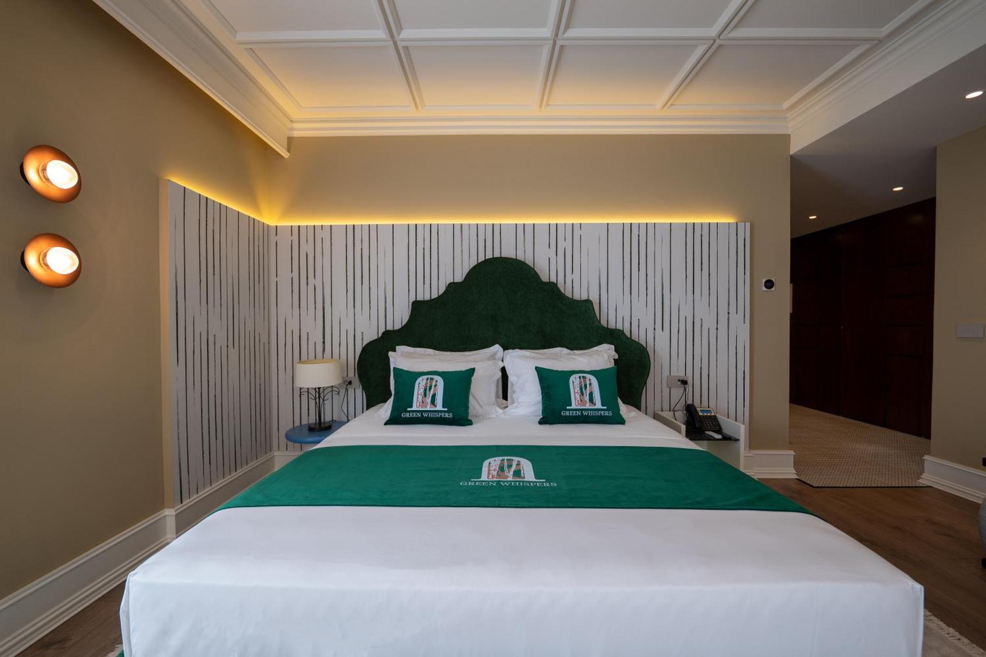 The Collector Hotel Boutique Sarande Bagian luar foto