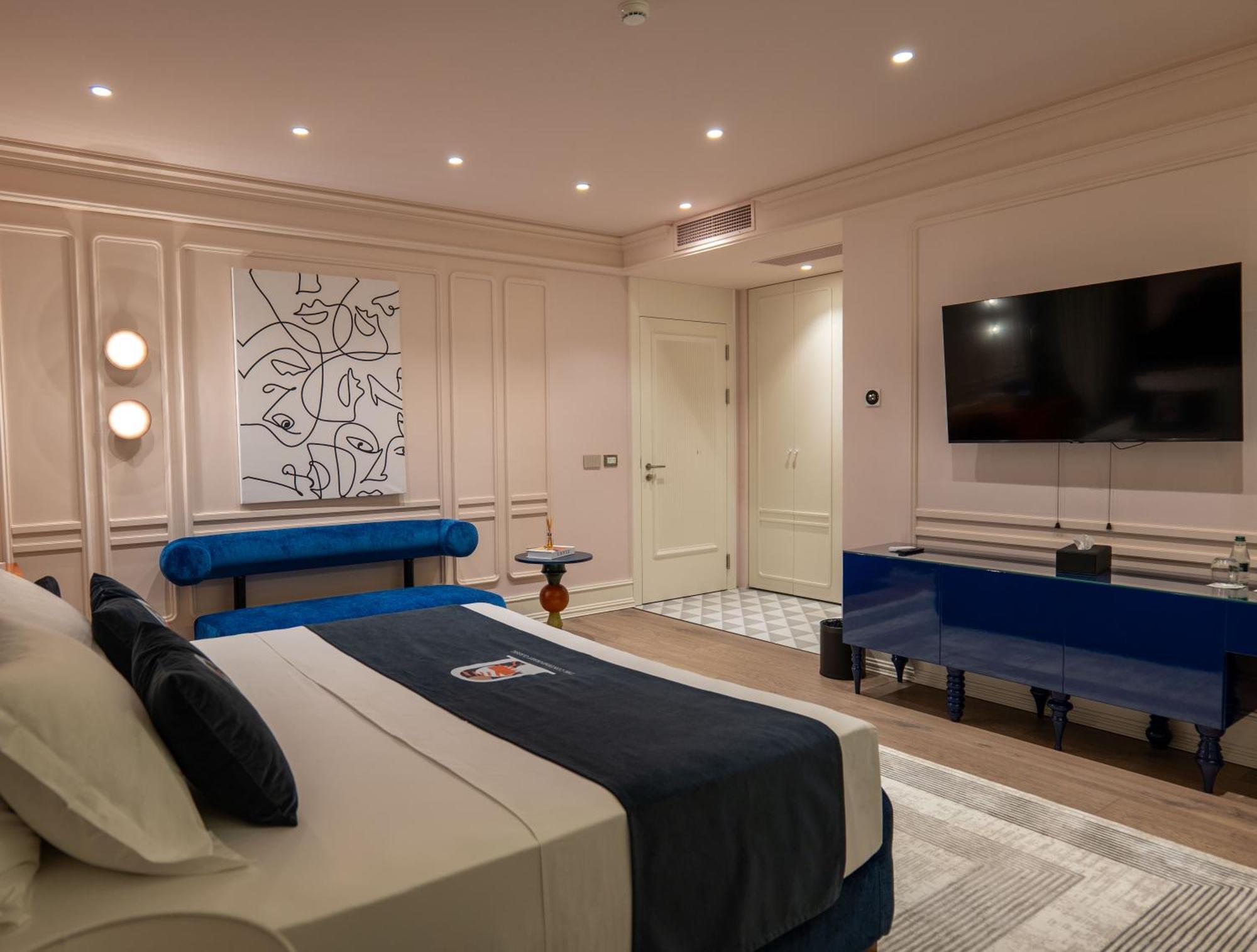 The Collector Hotel Boutique Sarande Bagian luar foto